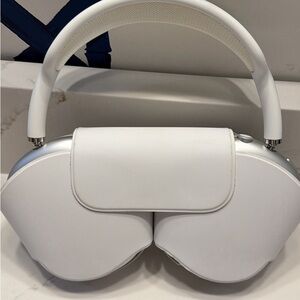 Apple AirPods Max Headphones